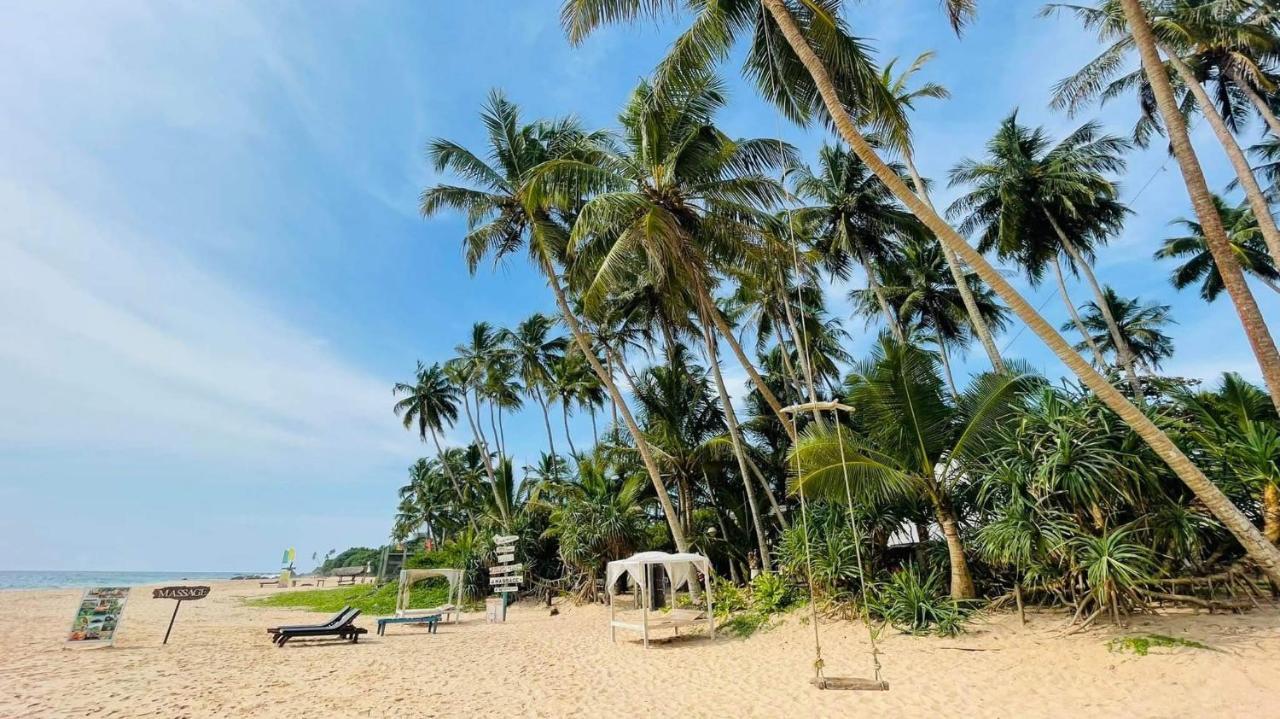 Villa La Kurumba 安伯朗戈德 外观 照片